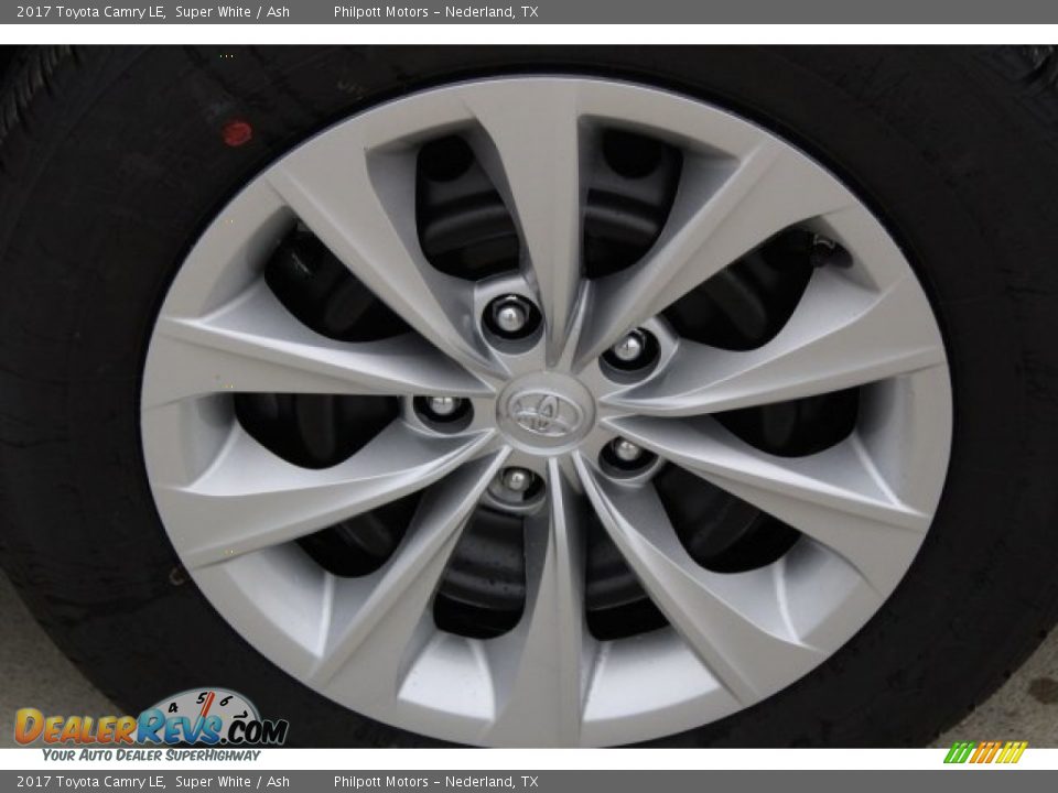 2017 Toyota Camry LE Super White / Ash Photo #4