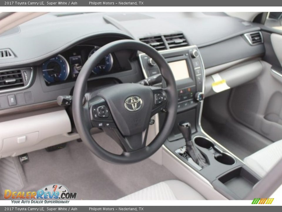 2017 Toyota Camry LE Super White / Ash Photo #8