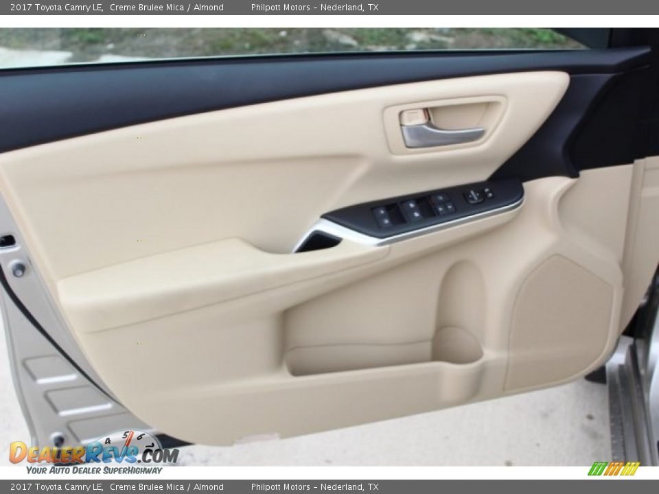 2017 Toyota Camry LE Creme Brulee Mica / Almond Photo #7