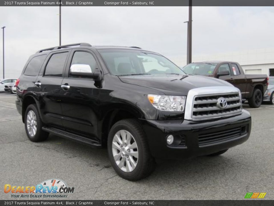 Front 3/4 View of 2017 Toyota Sequoia Platinum 4x4 Photo #1