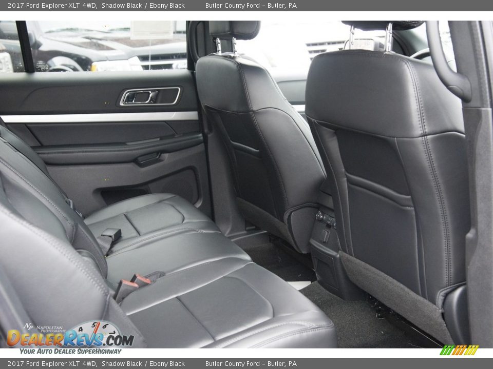 2017 Ford Explorer XLT 4WD Shadow Black / Ebony Black Photo #11