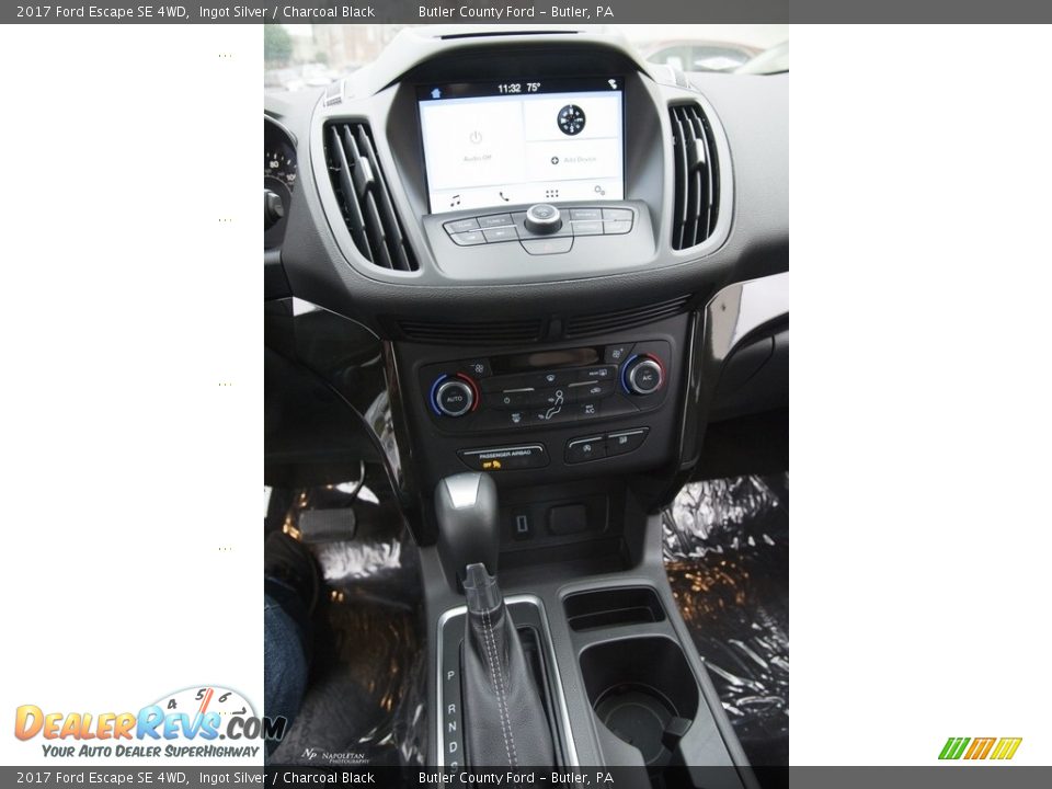 2017 Ford Escape SE 4WD Ingot Silver / Charcoal Black Photo #14