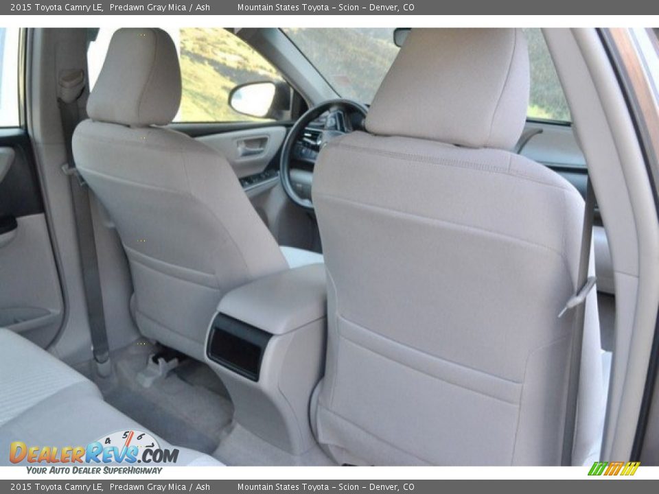 2015 Toyota Camry LE Predawn Gray Mica / Ash Photo #20