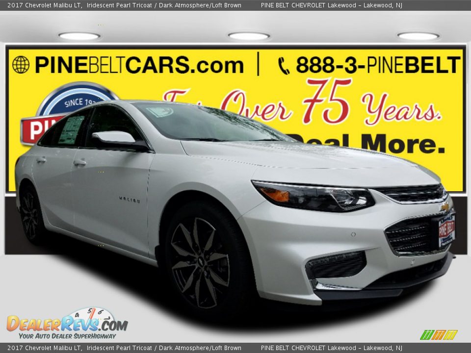 2017 Chevrolet Malibu LT Iridescent Pearl Tricoat / Dark Atmosphere/Loft Brown Photo #1