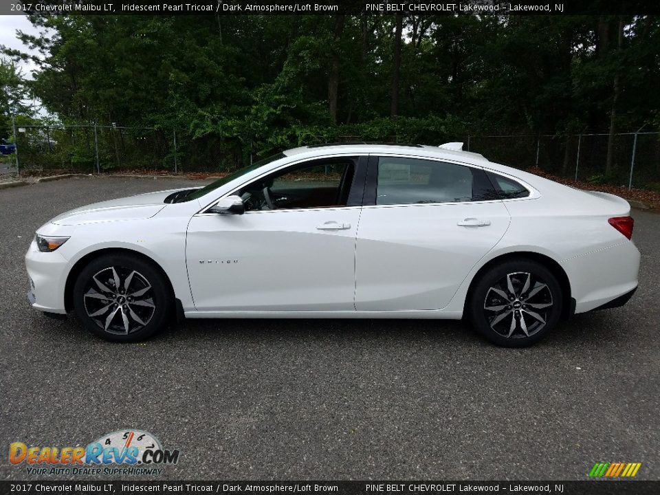 2017 Chevrolet Malibu LT Iridescent Pearl Tricoat / Dark Atmosphere/Loft Brown Photo #3