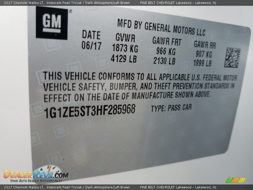 2017 Chevrolet Malibu LT Iridescent Pearl Tricoat / Dark Atmosphere/Loft Brown Photo #8