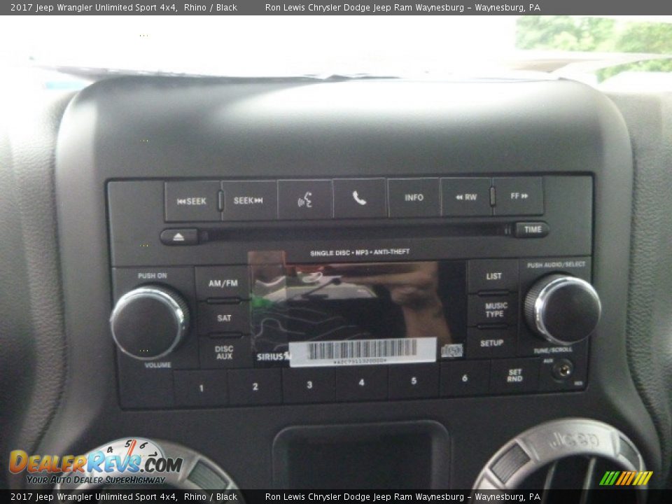 2017 Jeep Wrangler Unlimited Sport 4x4 Rhino / Black Photo #16