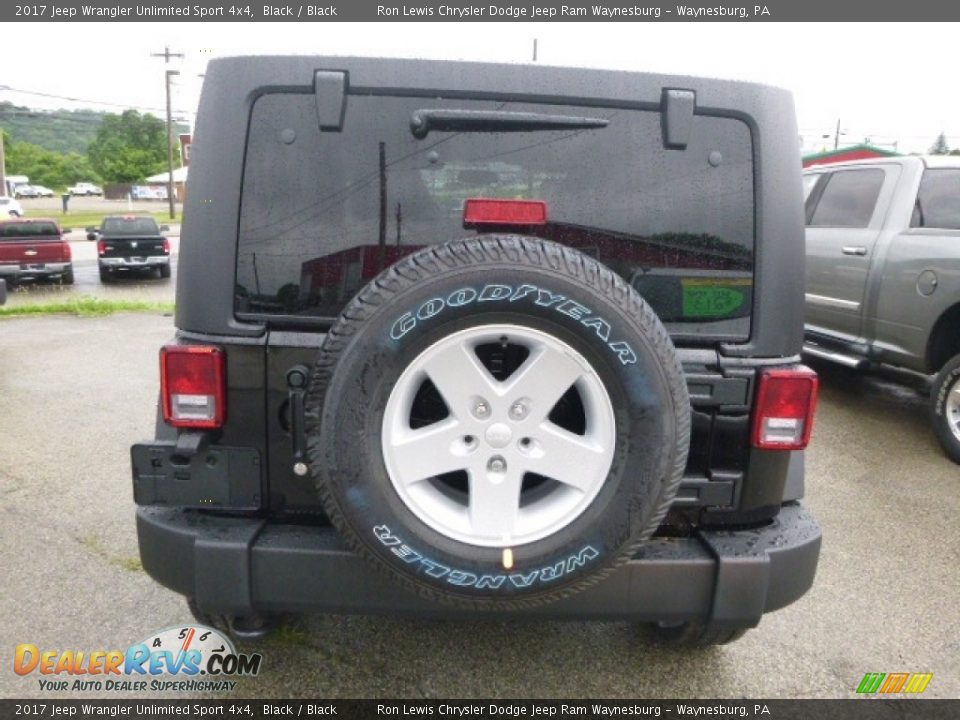 2017 Jeep Wrangler Unlimited Sport 4x4 Black / Black Photo #4