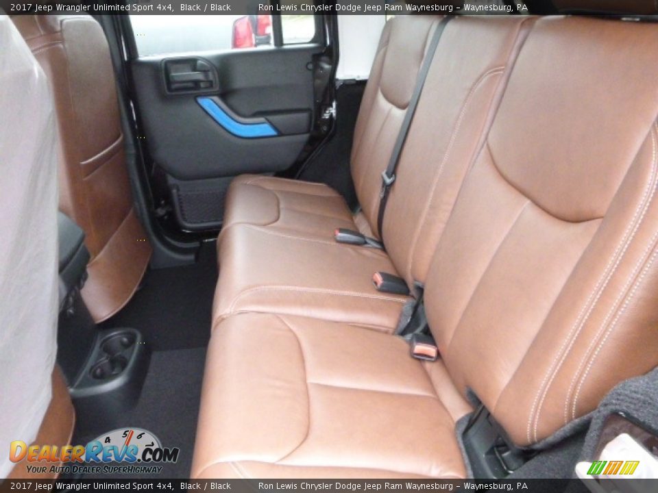 2017 Jeep Wrangler Unlimited Sport 4x4 Black / Black Photo #12
