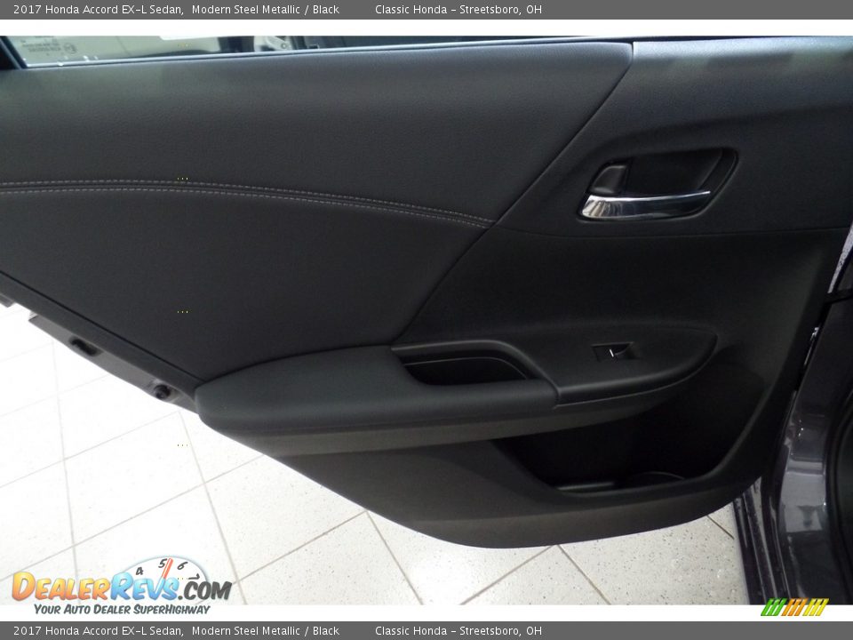 2017 Honda Accord EX-L Sedan Modern Steel Metallic / Black Photo #6