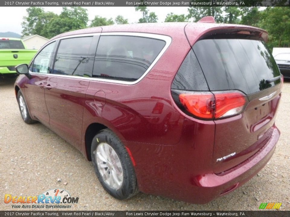 2017 Chrysler Pacifica Touring Velvet Red Pearl / Black/Alloy Photo #3