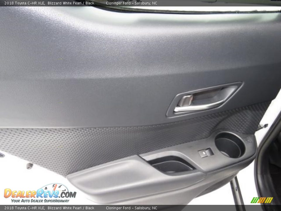 2018 Toyota C-HR XLE Blizzard White Pearl / Black Photo #10