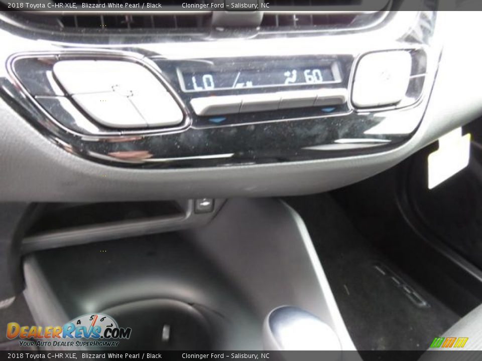 2018 Toyota C-HR XLE Blizzard White Pearl / Black Photo #18