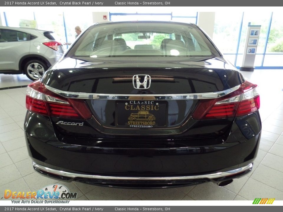2017 Honda Accord LX Sedan Crystal Black Pearl / Ivory Photo #4