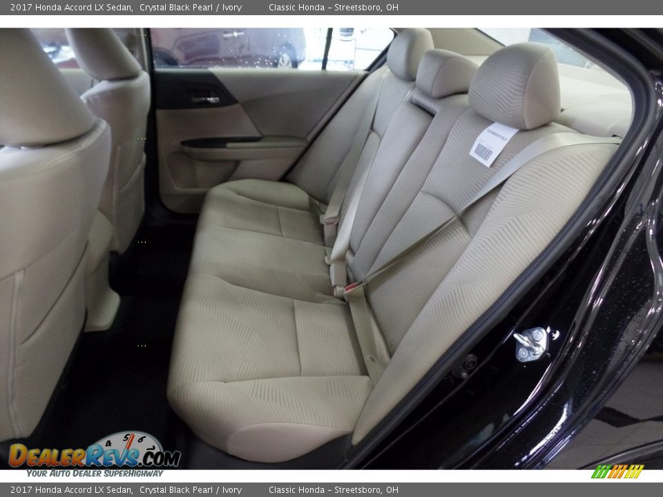 2017 Honda Accord LX Sedan Crystal Black Pearl / Ivory Photo #10