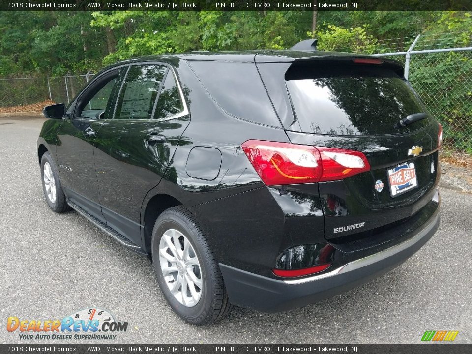 2018 Chevrolet Equinox LT AWD Mosaic Black Metallic / Jet Black Photo #4