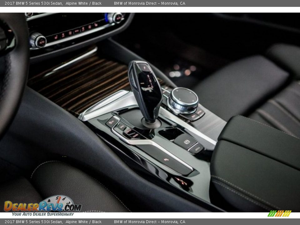 2017 BMW 5 Series 530i Sedan Alpine White / Black Photo #7