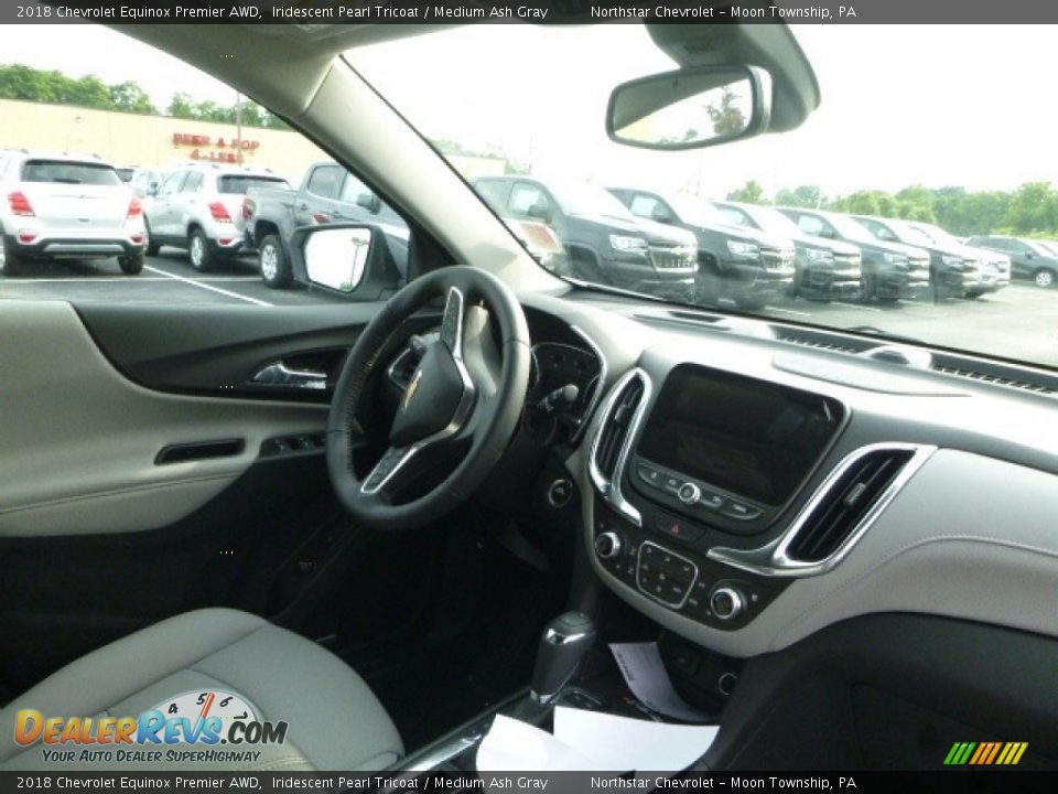 2018 Chevrolet Equinox Premier AWD Iridescent Pearl Tricoat / Medium Ash Gray Photo #11