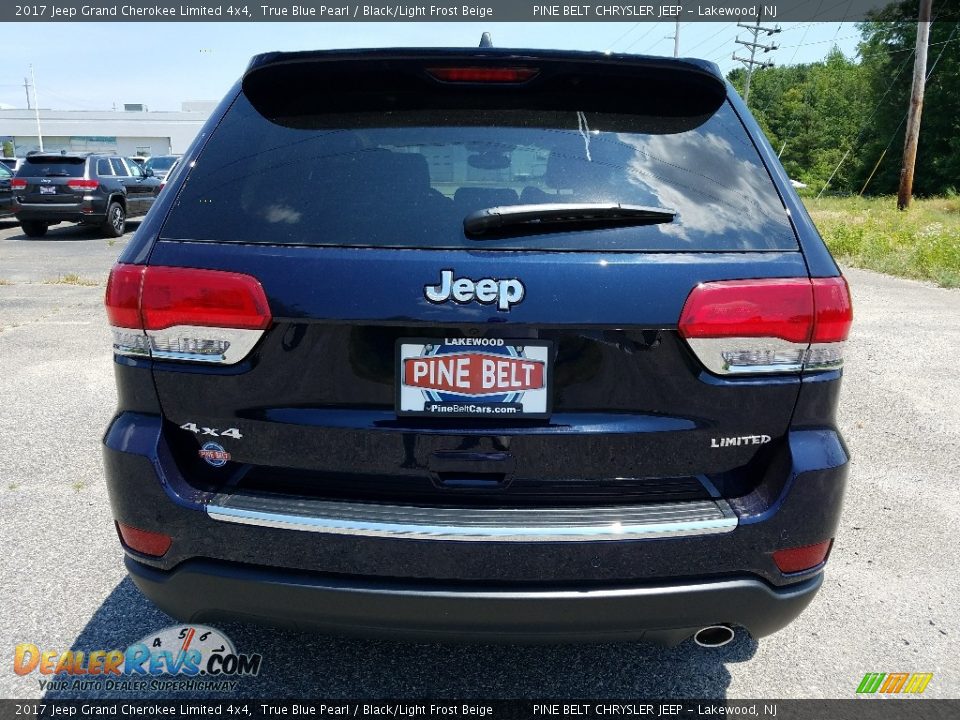 2017 Jeep Grand Cherokee Limited 4x4 True Blue Pearl / Black/Light Frost Beige Photo #5