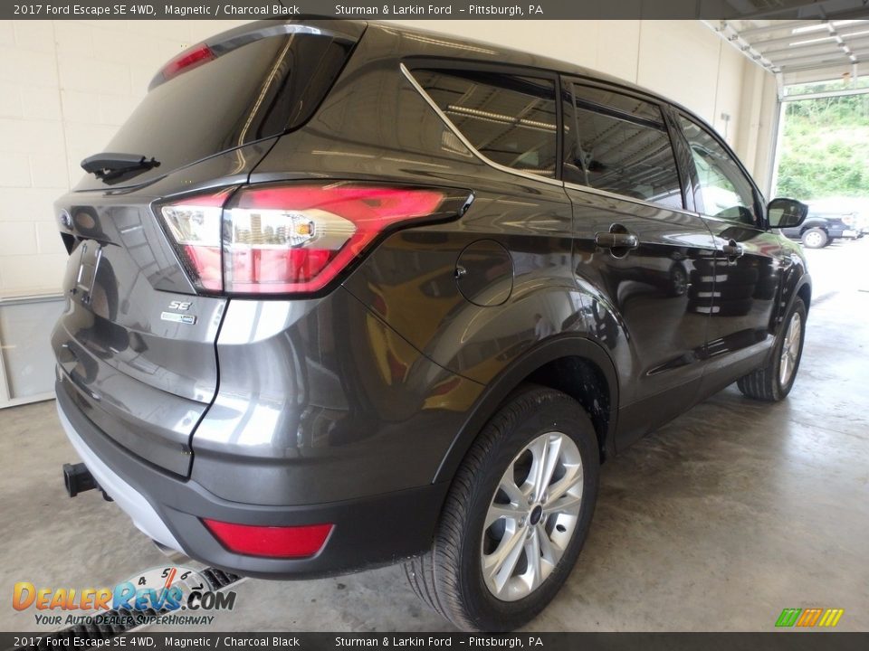 2017 Ford Escape SE 4WD Magnetic / Charcoal Black Photo #2