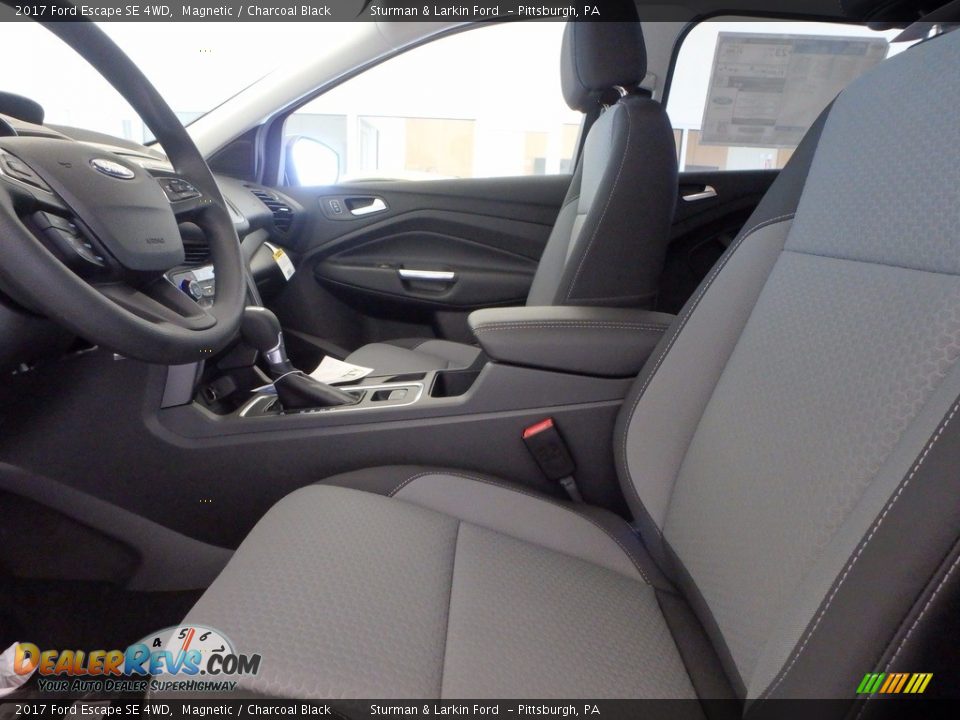 2017 Ford Escape SE 4WD Magnetic / Charcoal Black Photo #7