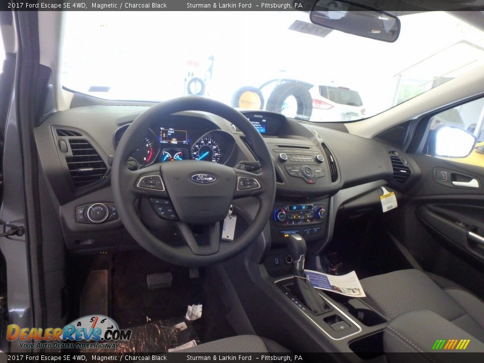 2017 Ford Escape SE 4WD Magnetic / Charcoal Black Photo #9