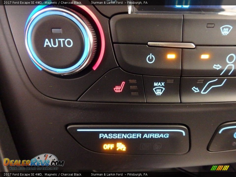 2017 Ford Escape SE 4WD Magnetic / Charcoal Black Photo #13