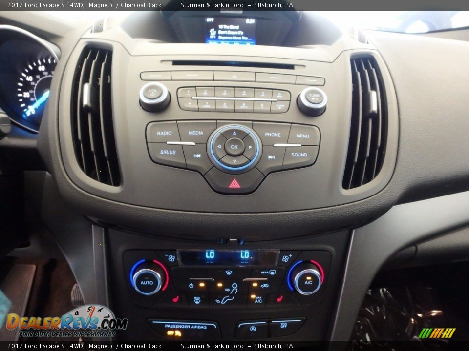 2017 Ford Escape SE 4WD Magnetic / Charcoal Black Photo #15