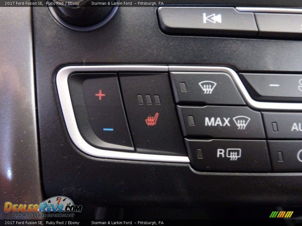 2017 Ford Fusion SE Ruby Red / Ebony Photo #13