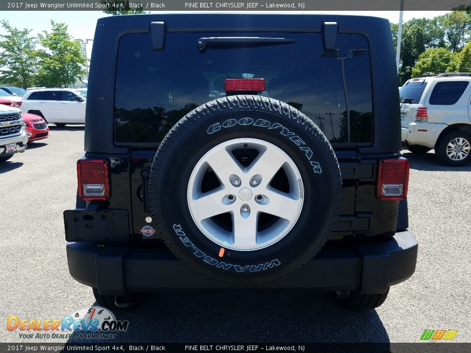 2017 Jeep Wrangler Unlimited Sport 4x4 Black / Black Photo #5