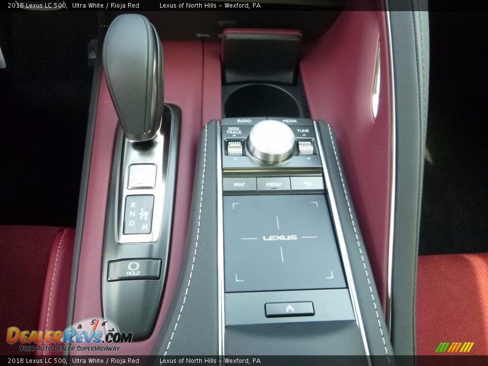 Controls of 2018 Lexus LC 500 Photo #13