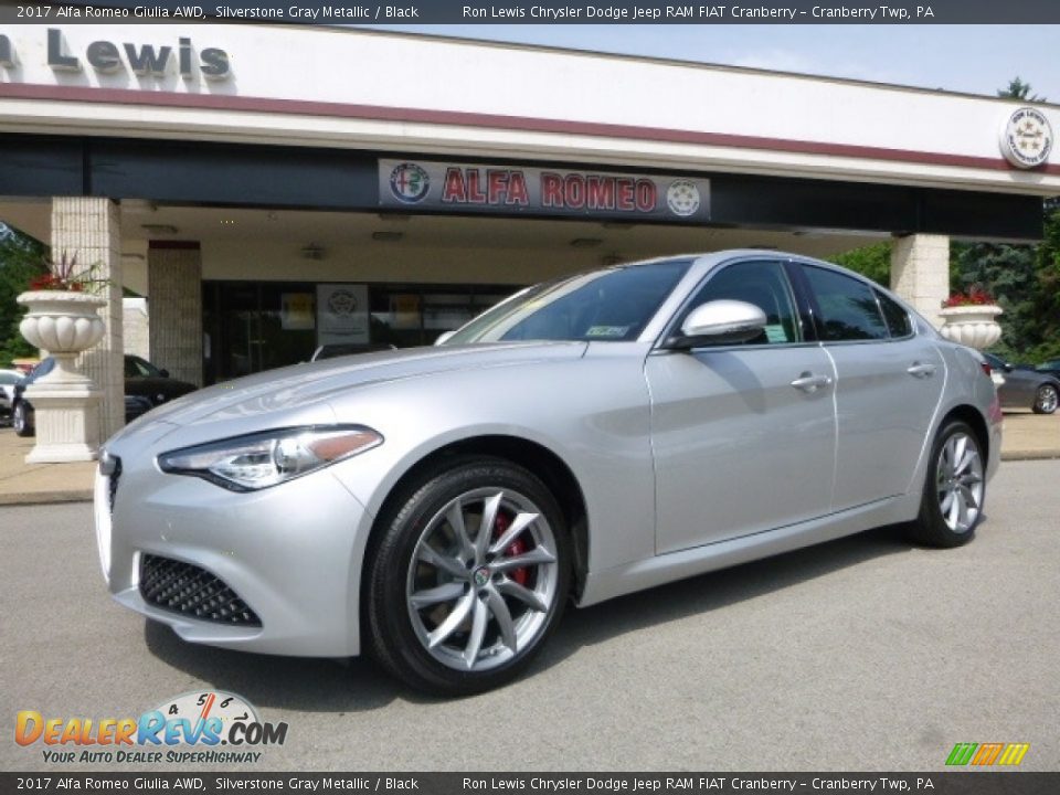 2017 Alfa Romeo Giulia AWD Silverstone Gray Metallic / Black Photo #2
