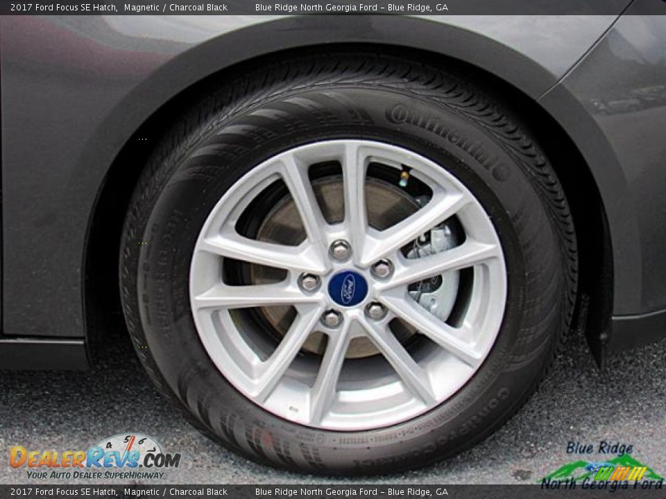 2017 Ford Focus SE Hatch Magnetic / Charcoal Black Photo #9
