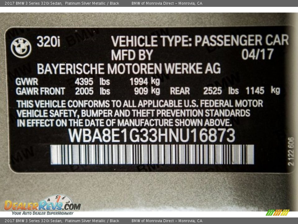 2017 BMW 3 Series 320i Sedan Platinum Silver Metallic / Black Photo #11