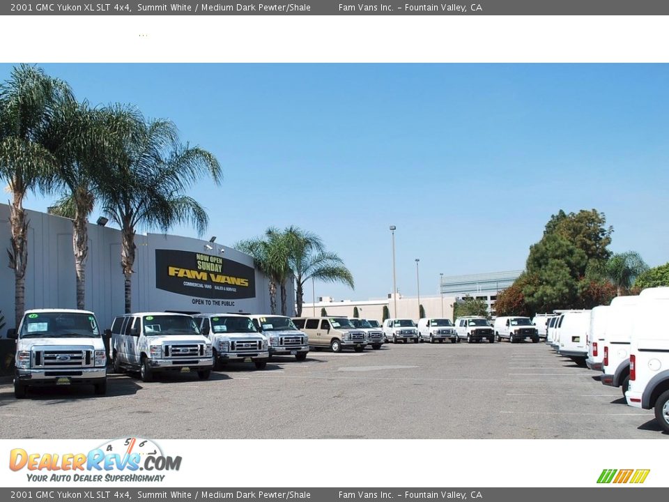 2001 GMC Yukon XL SLT 4x4 Summit White / Medium Dark Pewter/Shale Photo #16