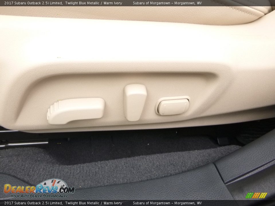 2017 Subaru Outback 2.5i Limited Twilight Blue Metallic / Warm Ivory Photo #17