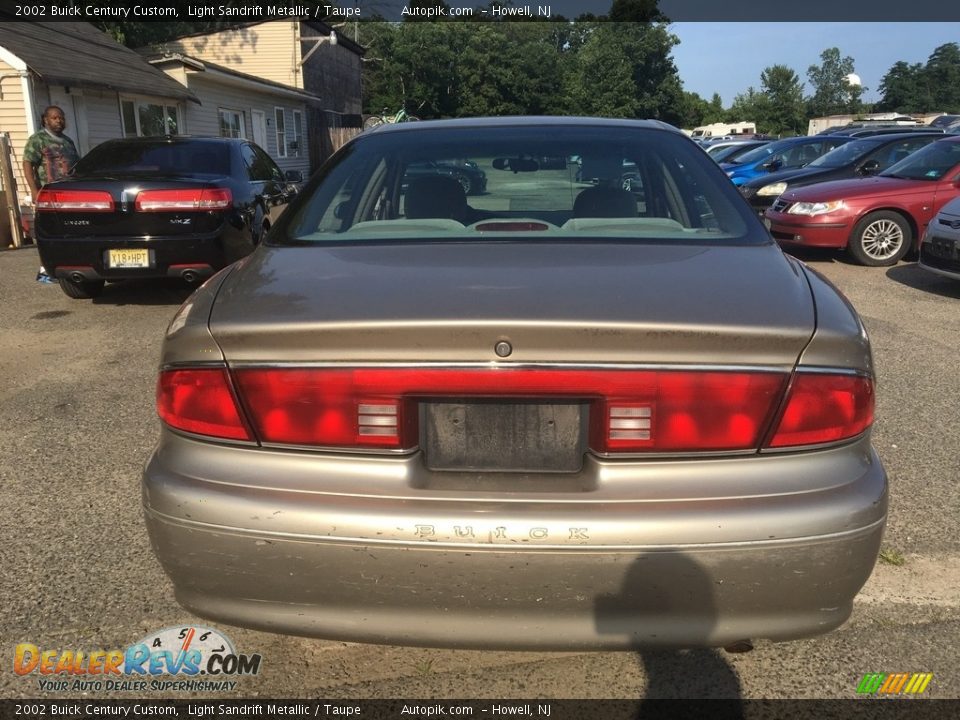 2002 Buick Century Custom Light Sandrift Metallic / Taupe Photo #6