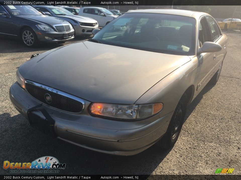 2002 Buick Century Custom Light Sandrift Metallic / Taupe Photo #11