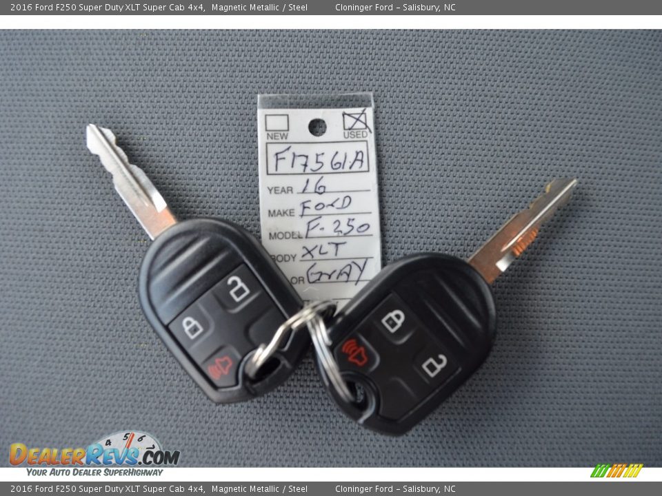 2016 Ford F250 Super Duty XLT Super Cab 4x4 Magnetic Metallic / Steel Photo #21