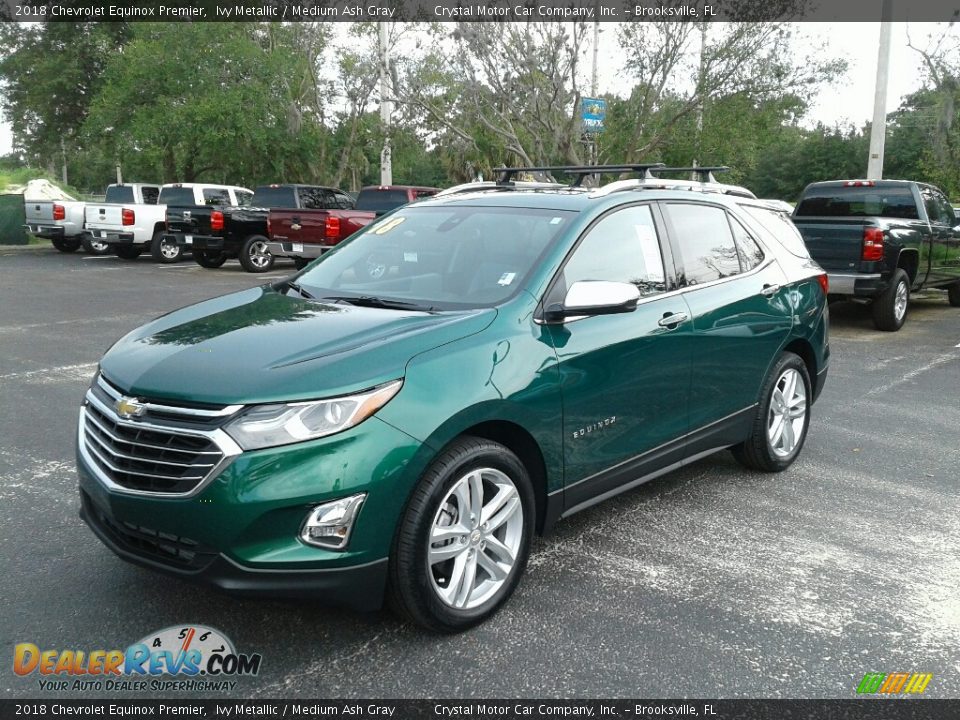 Front 3/4 View of 2018 Chevrolet Equinox Premier Photo #1