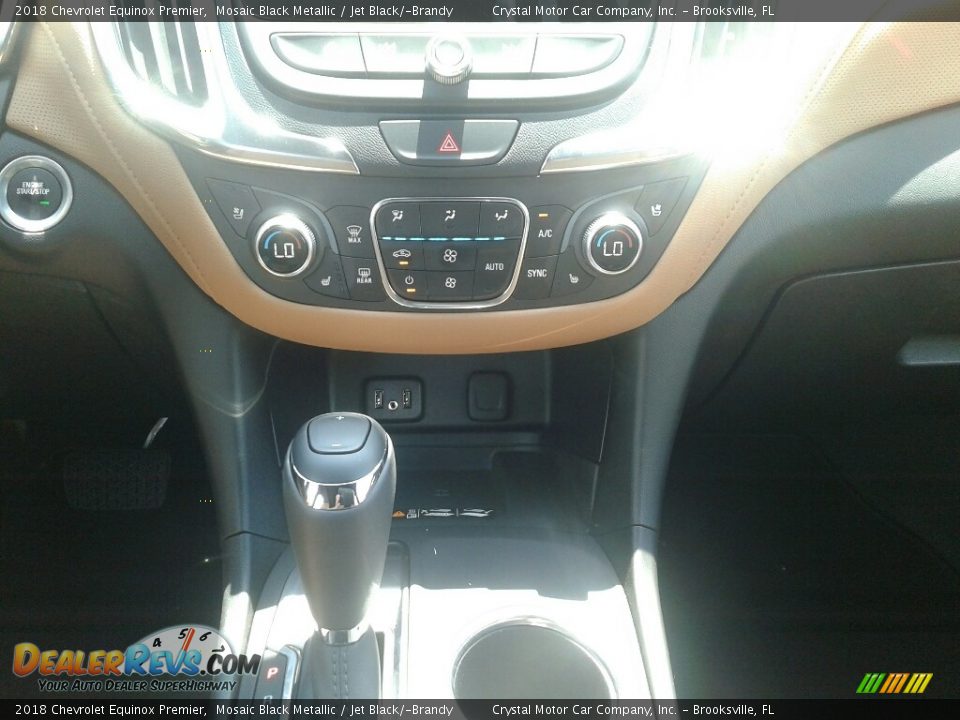 2018 Chevrolet Equinox Premier Mosaic Black Metallic / Jet Black/­Brandy Photo #16