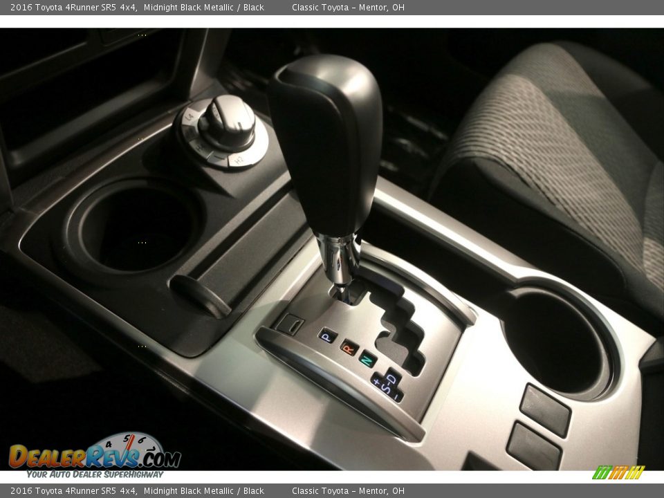 2016 Toyota 4Runner SR5 4x4 Midnight Black Metallic / Black Photo #11