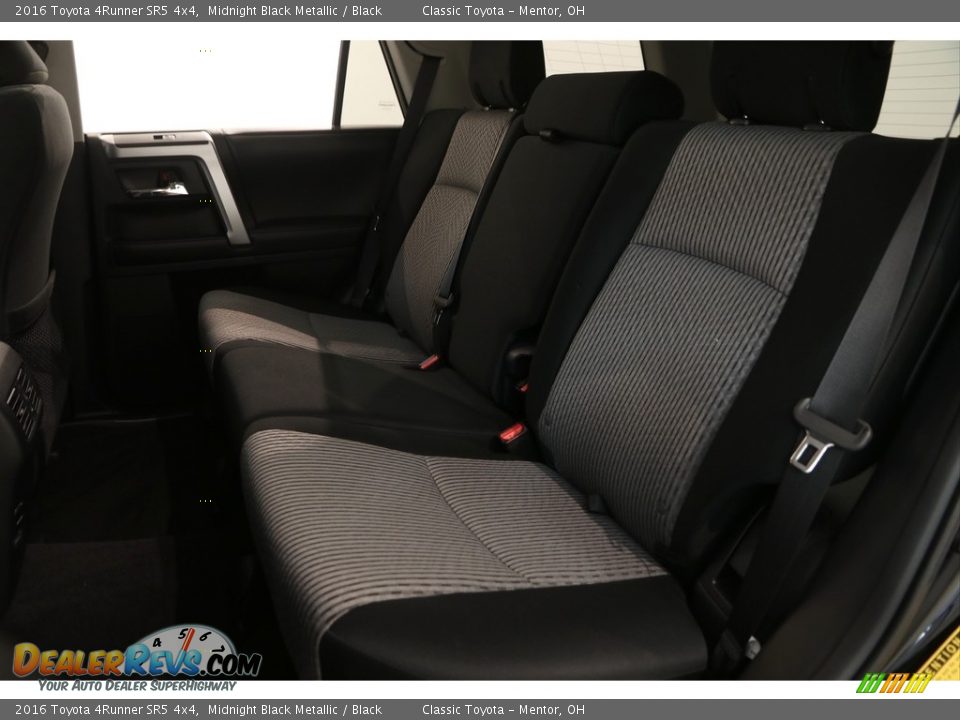 2016 Toyota 4Runner SR5 4x4 Midnight Black Metallic / Black Photo #15