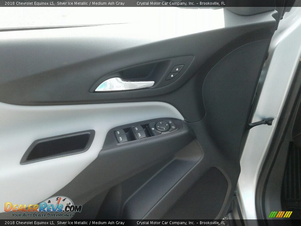 2018 Chevrolet Equinox LS Silver Ice Metallic / Medium Ash Gray Photo #17