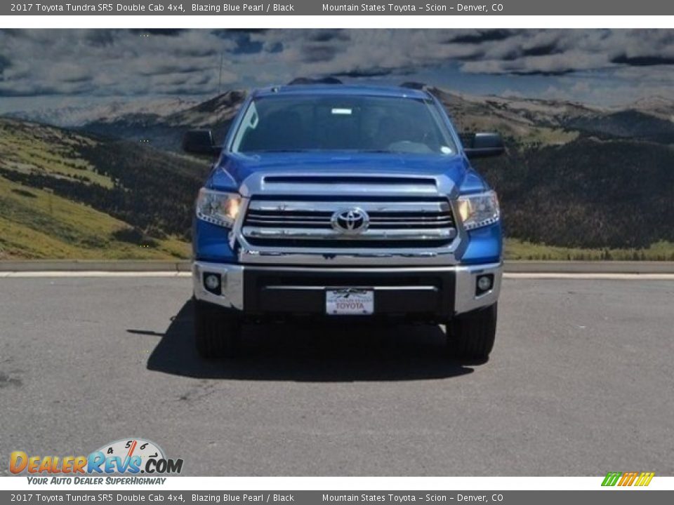2017 Toyota Tundra SR5 Double Cab 4x4 Blazing Blue Pearl / Black Photo #2