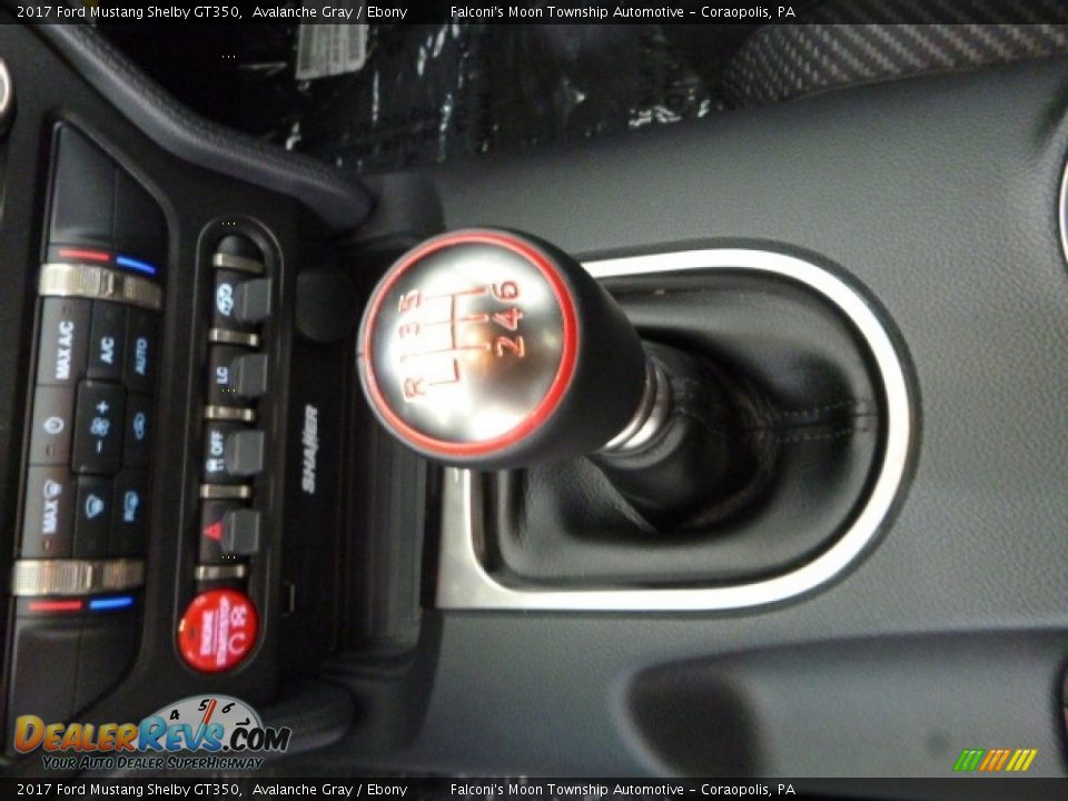2017 Ford Mustang Shelby GT350 Shifter Photo #13