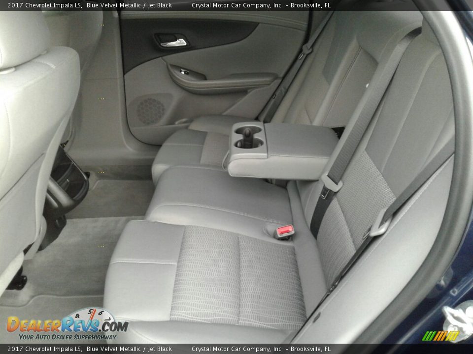 Rear Seat of 2017 Chevrolet Impala LS Photo #10