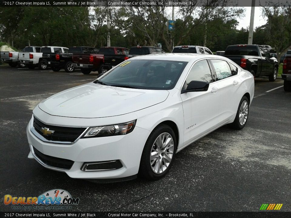 Front 3/4 View of 2017 Chevrolet Impala LS Photo #1