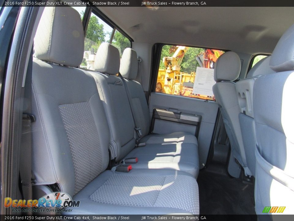 2016 Ford F250 Super Duty XLT Crew Cab 4x4 Shadow Black / Steel Photo #34