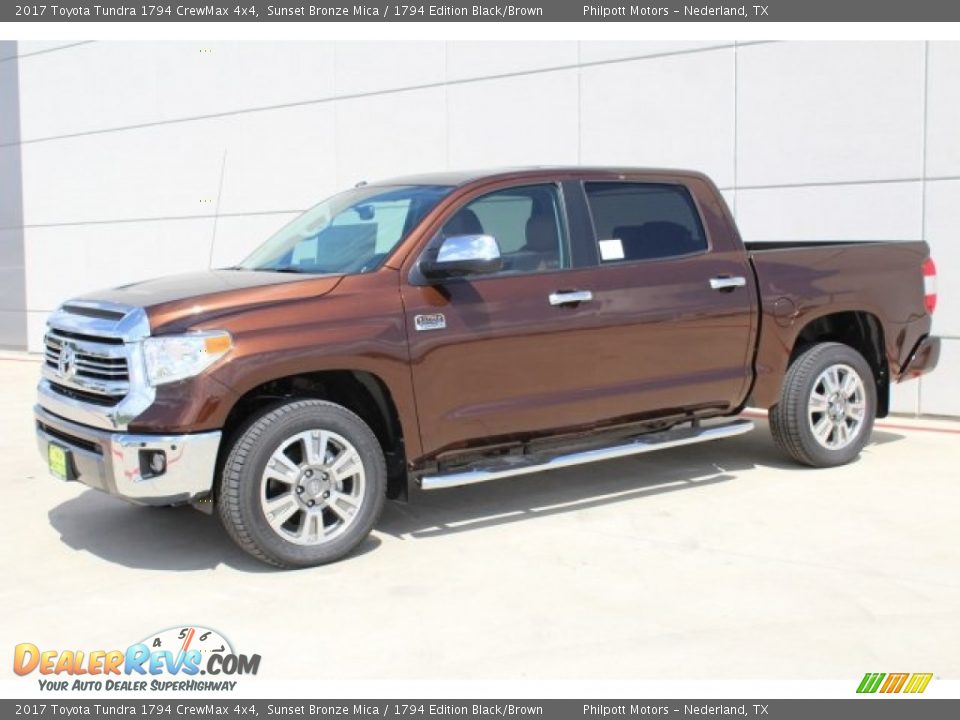 2017 Toyota Tundra 1794 CrewMax 4x4 Sunset Bronze Mica / 1794 Edition Black/Brown Photo #5